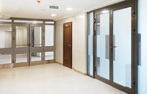 Медицинская алюминиевая перегородка дверь